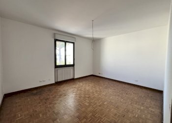 Trilocale Imola - foto 5