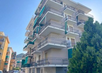 Two-room apartment Via Palermo, Borghetto Santo Spirito - photo 13