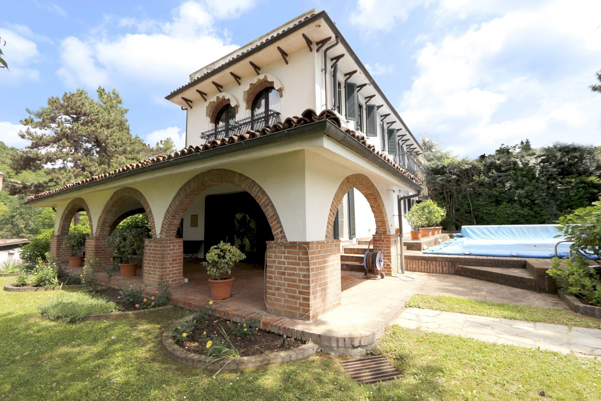 Villa Unifamiliare Via San Vincenzo, Mongardino - foto 1