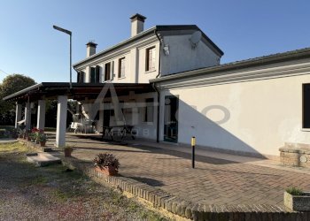 IMG_6184.jpeg - Rustico Via nazionale  915/25 RO, Bosaro - foto 1