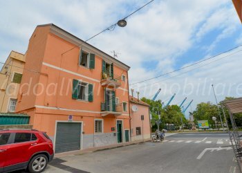 Porto Vado-06.jpg - Trilocale Via Madonnetta 2, Vado Ligure - foto 27