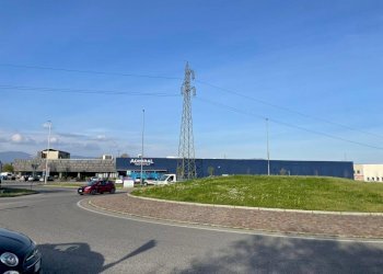 WhatsApp Image 2024-07-23 at 17.47.11.jpeg - Locale Commerciale Via Don Bergomi 64, Brescia - foto 7