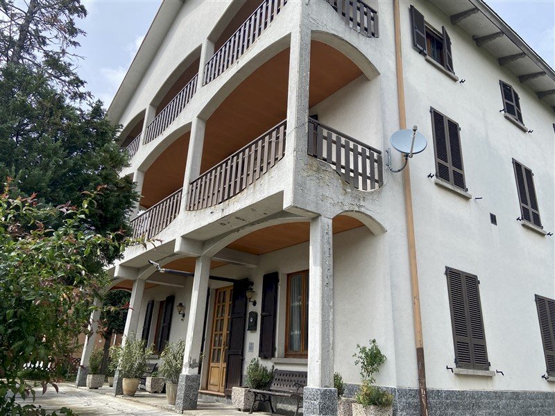 Trilocale dante alighieri, 3, Pellegrino Parmense - foto 1