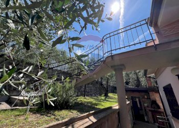 Villa viale costa dei landò, 39 
 Lavagna, Lavagna - photo 76