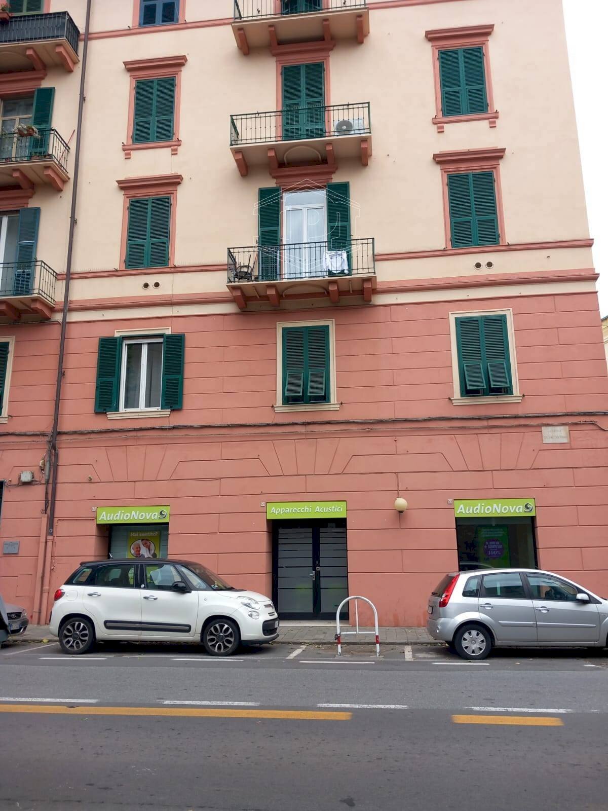 Locale Commerciale Via Luigi Corsi, Savona - foto 3