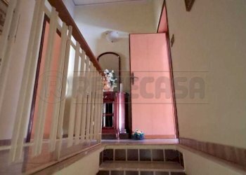 452221903_864650215710880_3482216877698559945_n.jp - Appartamento Petrosino - foto 2