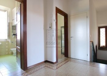 vendesi villa con giardino privato lucca IMG_2850. - Villa Via Gaetano Luporini 91, Lucca - foto 22