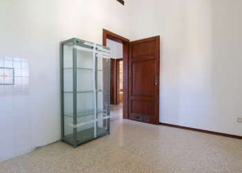 vendesi villa con giardino privato lucca IMG_2868. - Villa Via Gaetano Luporini 91, Lucca - foto 28