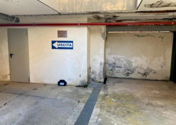 7.jpg - Box piazza xxv aprile  9, San Bartolomeo al Mare - foto 5