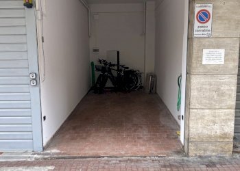 IMG_9854.JPG - Box Santa Margherita Ligure - foto 1