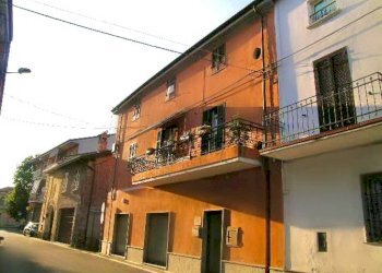 FACCIATA - Trilocale via Tortona, Viguzzolo - foto 10