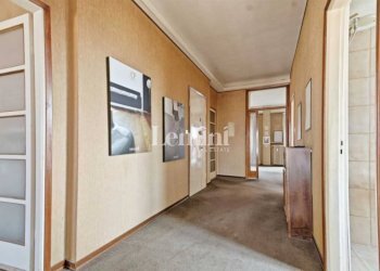 Corridoio - Appartamento via Solferino, 16, Casale Monferrato - foto 2