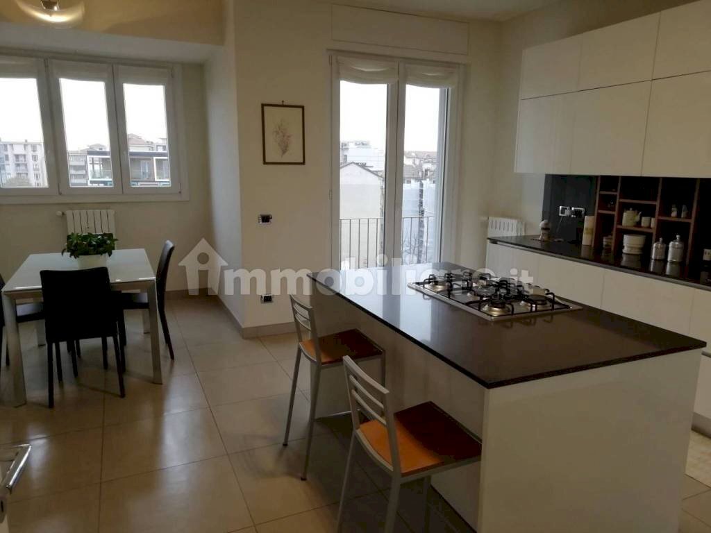 Cucina - Quadrilocale via Monte Generoso, 8, Milano - foto 3