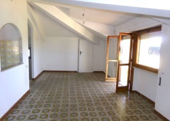 Soggiorno - Attico via del Biancospino, Anzio - foto 2