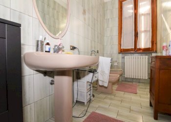 Villa Unifamiliare Castelnovo di Sotto - foto 11