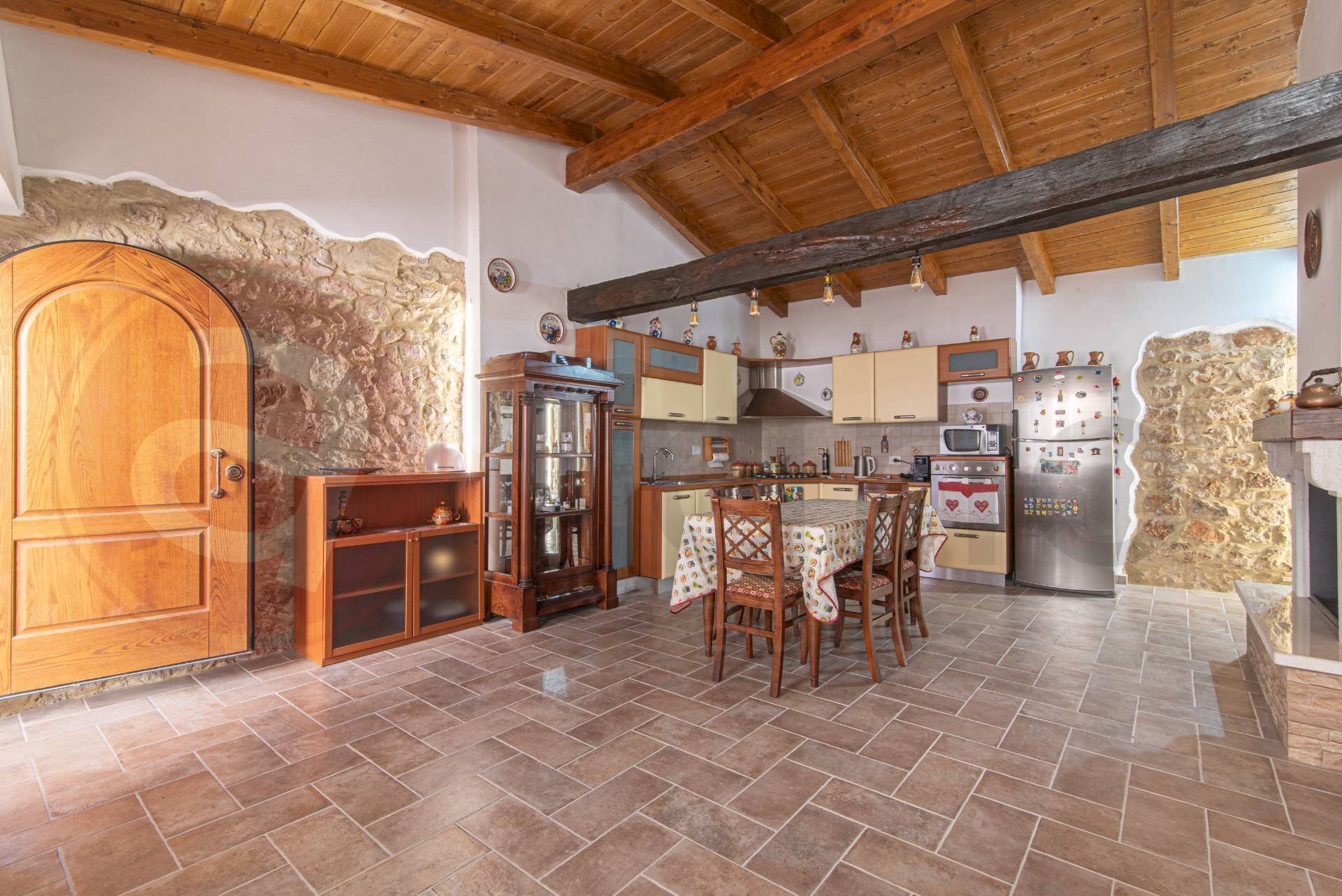 Stabile - Palazzo Via Dell'Archetto, Prossedi - foto 1