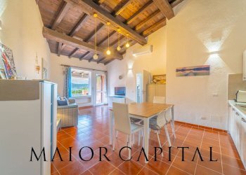 Three-room apartment Piazzale Rudargia, Olbia - photo 1