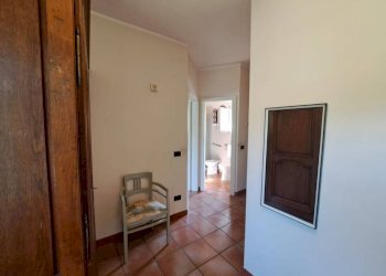 Interno appartamento - Villa via Sant'Antonio, 19, Castelveccana - foto 13