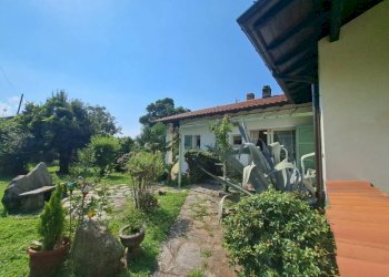 Giardino - Villa via Sant'Antonio, 19, Castelveccana - foto 25