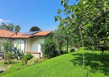 Giardino - Villa via Sant'Antonio, 19, Castelveccana - foto 30