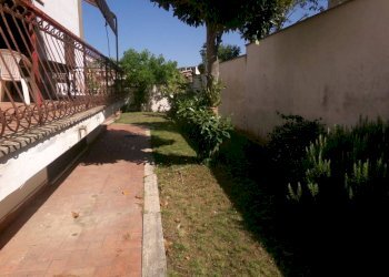 giardino - Villa via Belvedere, 51, Anzio - foto 14