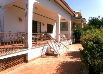 facciata - Villa via Belvedere, 51, Anzio - photo 14