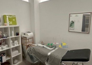 15.jpg - Commercial Premises Piazza Borsellino e Falcone 4, Salsomaggiore Terme - photo 8