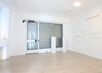 negozio - Commercial Premises Viale Villoresi, Nerviano - photo 6