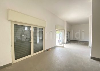 9.jpg - Locale Commerciale Giugliano in Campania - foto 6