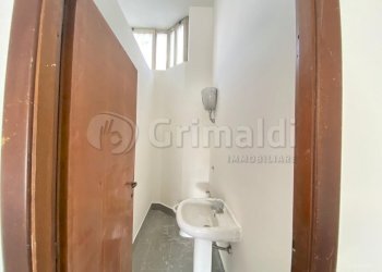 5.jpg - Locale Commerciale Giugliano in Campania - foto 4