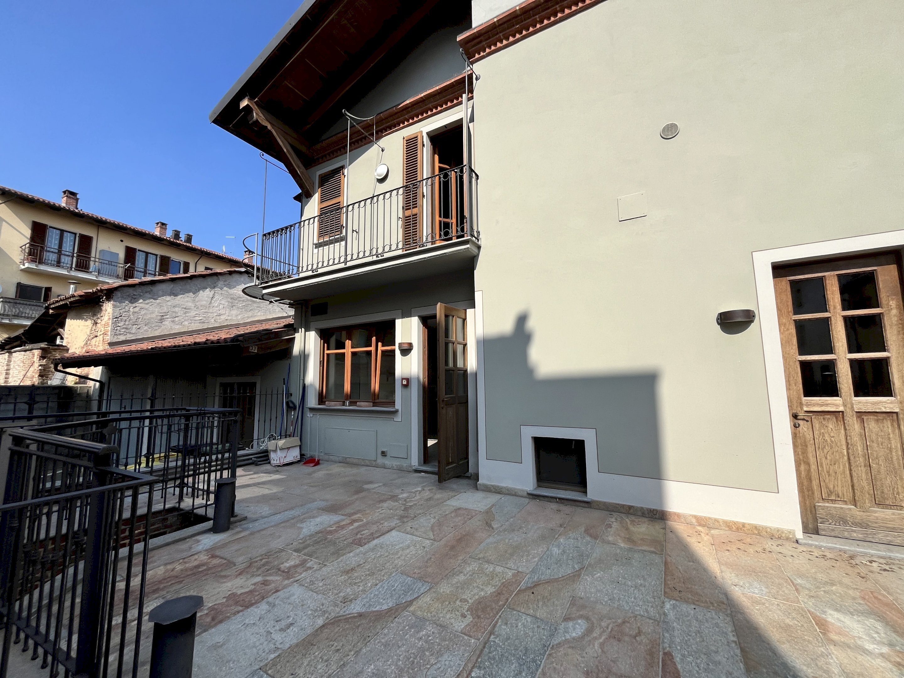 casa - Locale Commerciale via Vittorio Veneto, 33, Villanova d'Asti - foto 2