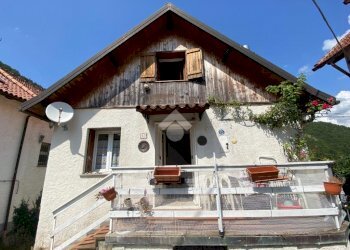 Casa indipendente Localita Casà, Montoggio - foto 2