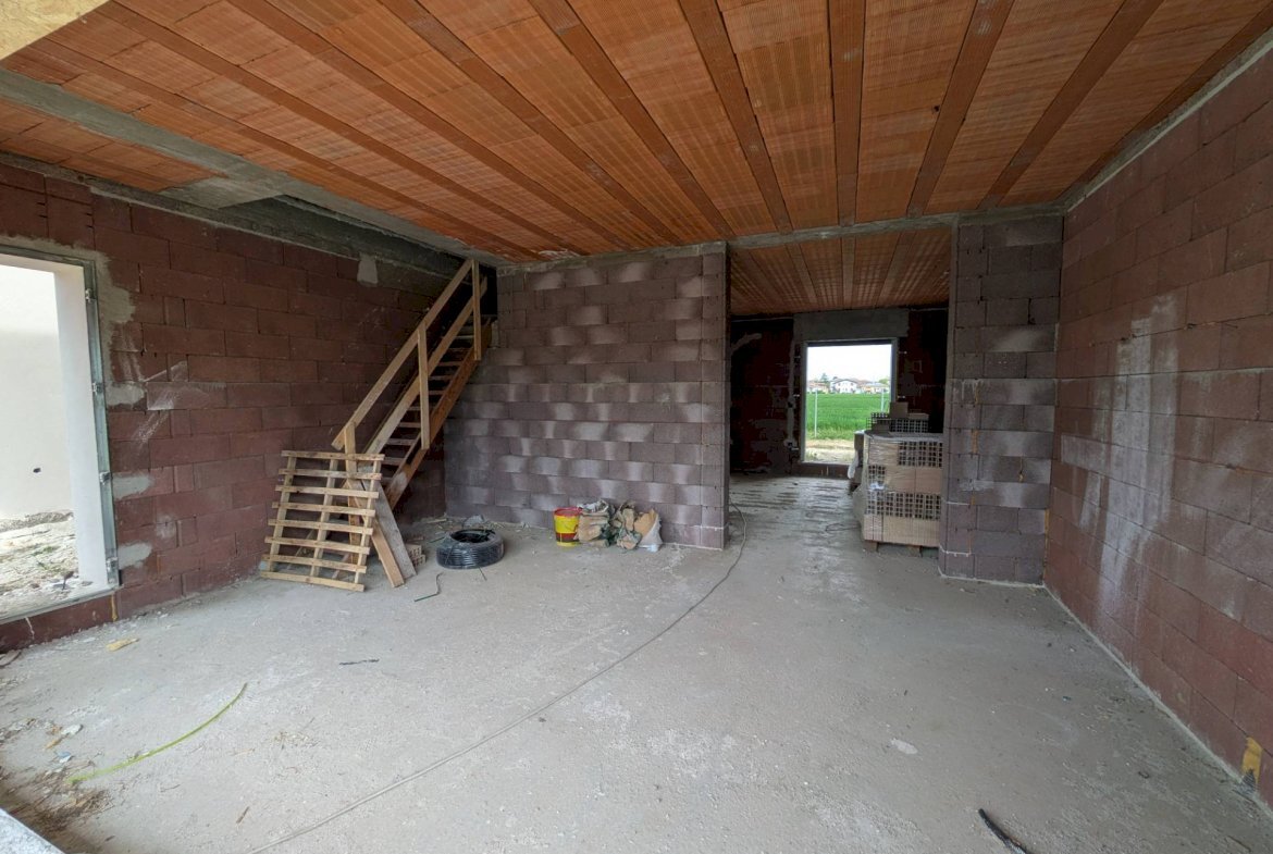 Independent house Cento - photo 3