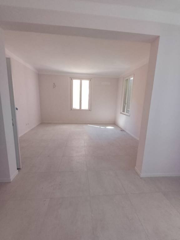 Stanza non arredata - Bilocale via Felice Cavallotti, Carpi - foto 2