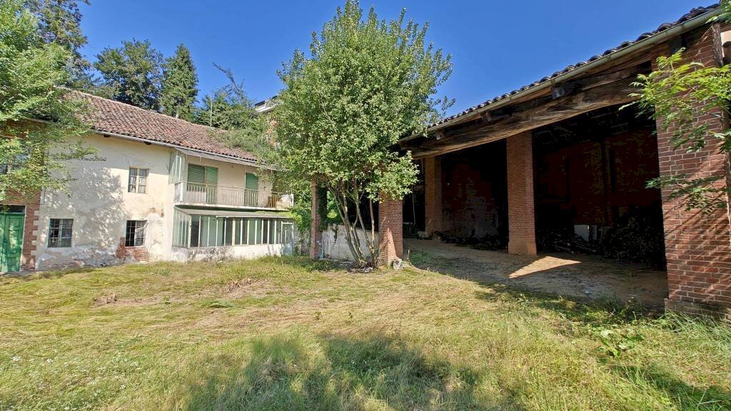 CASCINA - Rustico via Vittorio Veneto, 5, Pralormo - foto 1