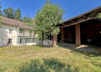 CASCINA - Rustico via Vittorio Veneto, 5, Pralormo - foto 1