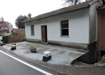 esterno casa - Rustico via Provinciale 24, Lumarzo - foto 1