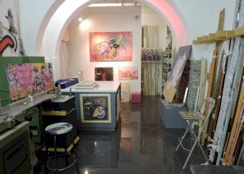 interno locale - Negozio via Pietro Cristofoli, 5r, Genova (zona Sampierdarena) - foto 5