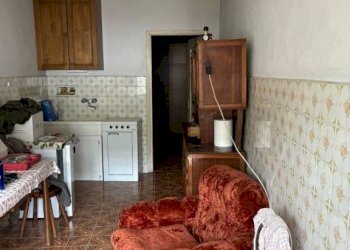 CUCINA - Villa strada Comba, 4, Bricherasio - foto 14