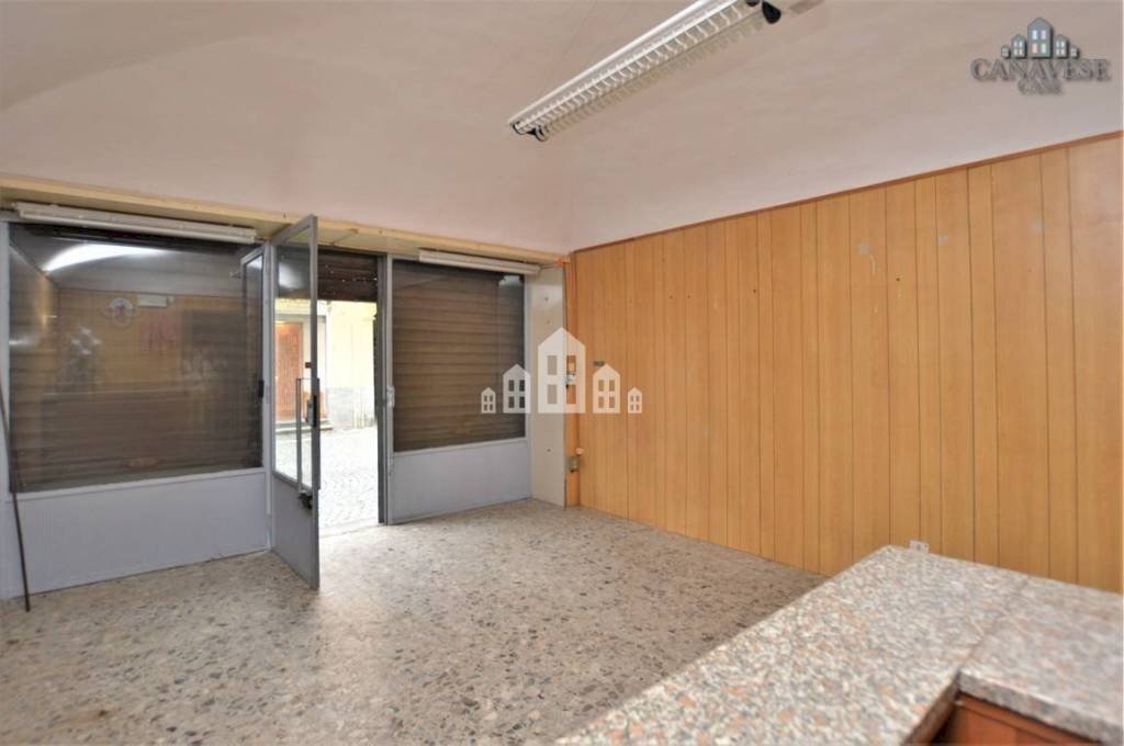 Interno non residenziale - Negozio via Mazzini, 33, Montalto Dora - foto 3