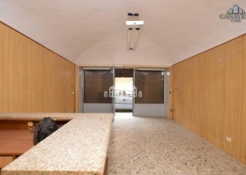 Interno non residenziale - Negozio via Mazzini, 33, Montalto Dora - foto 7