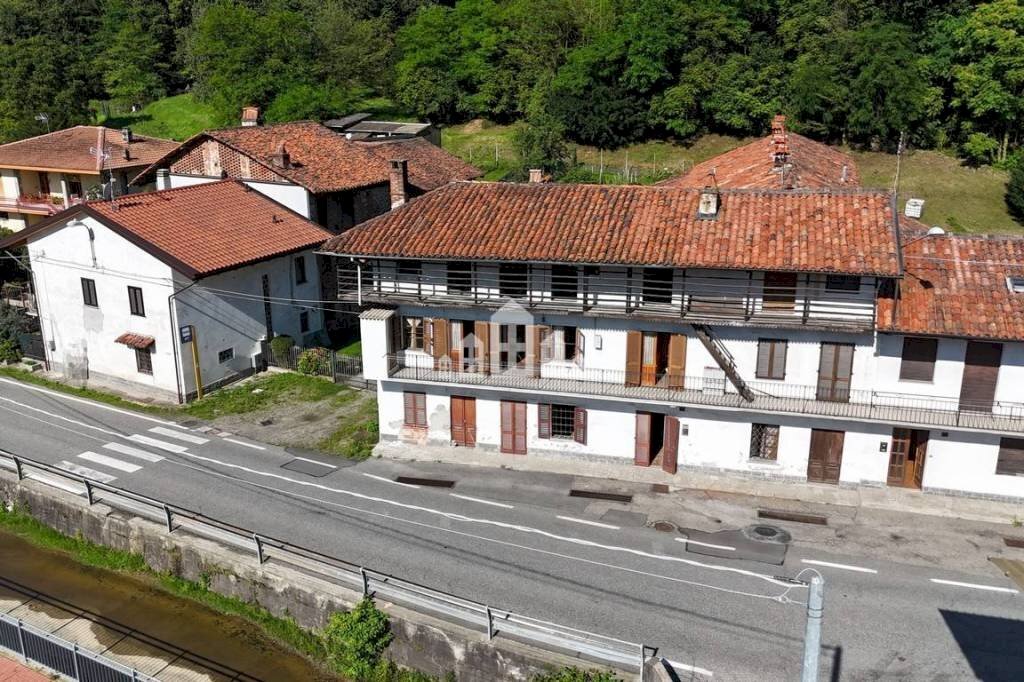 Facciata - Casa indipendente via Montegrappa, 24, Baldissero Canavese - foto 2