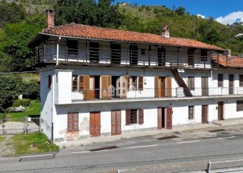 Facciata - Casa indipendente via Montegrappa, 24, Baldissero Canavese - foto 1