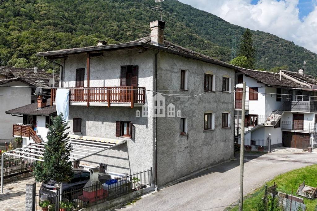 vista dall\'alto - Casa indipendente Frazione Praie, 65, Locana - foto 2