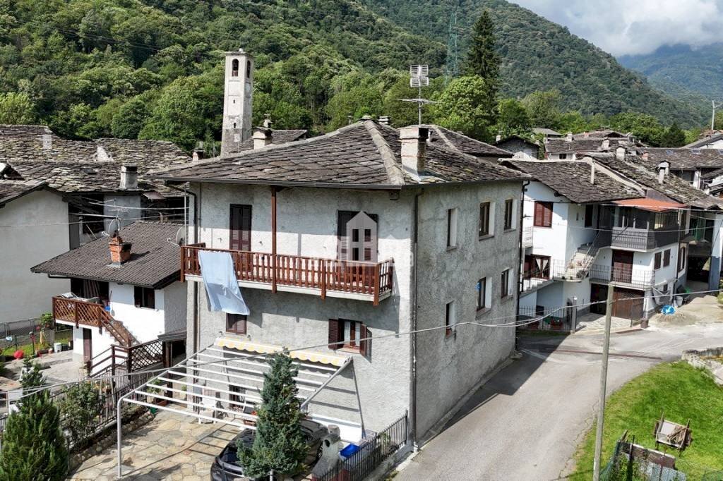 vista dall\'alto - Casa indipendente Frazione Praie, 65, Locana - foto 3