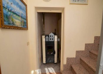 Vano scala - Casa indipendente Frazione Praie, 65, Locana - foto 25