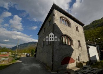 Facciata - Casa indipendente Frazione Praie, 65, Locana - foto 44