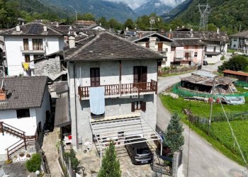 vista dall\'alto - Casa indipendente Frazione Praie, 65, Locana - foto 45