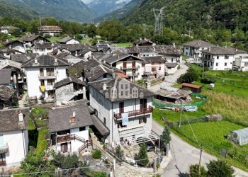 vista dall\'alto - Casa indipendente Frazione Praie, 65, Locana - foto 49