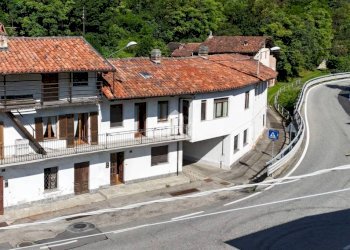 Facciata - Casa indipendente via Montegrappa, 22, Baldissero Canavese - foto 1